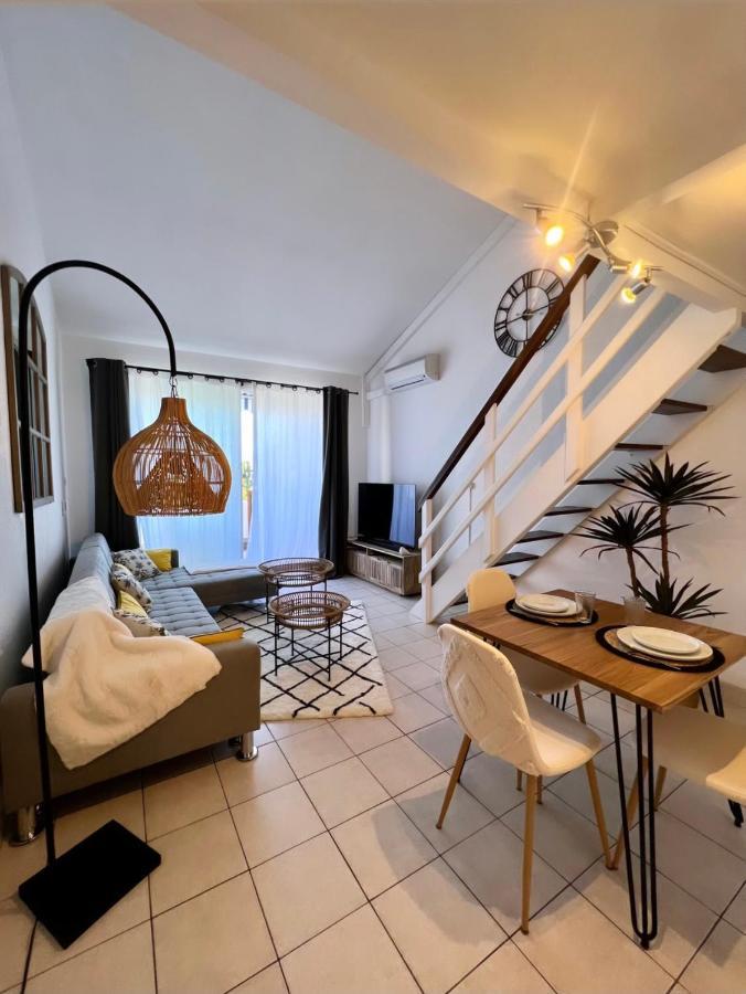 Le Pitay'Appartement Saint-Gilles-les Bains Exteriér fotografie